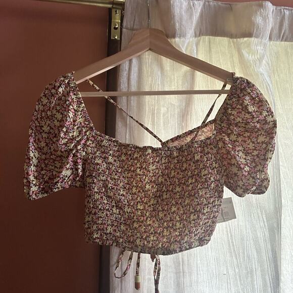 Maaji Radiant Meadow Riley Crop Top Floral Multicolor Yellow Pink Tan NWT Size M - Picture 3 of 10
